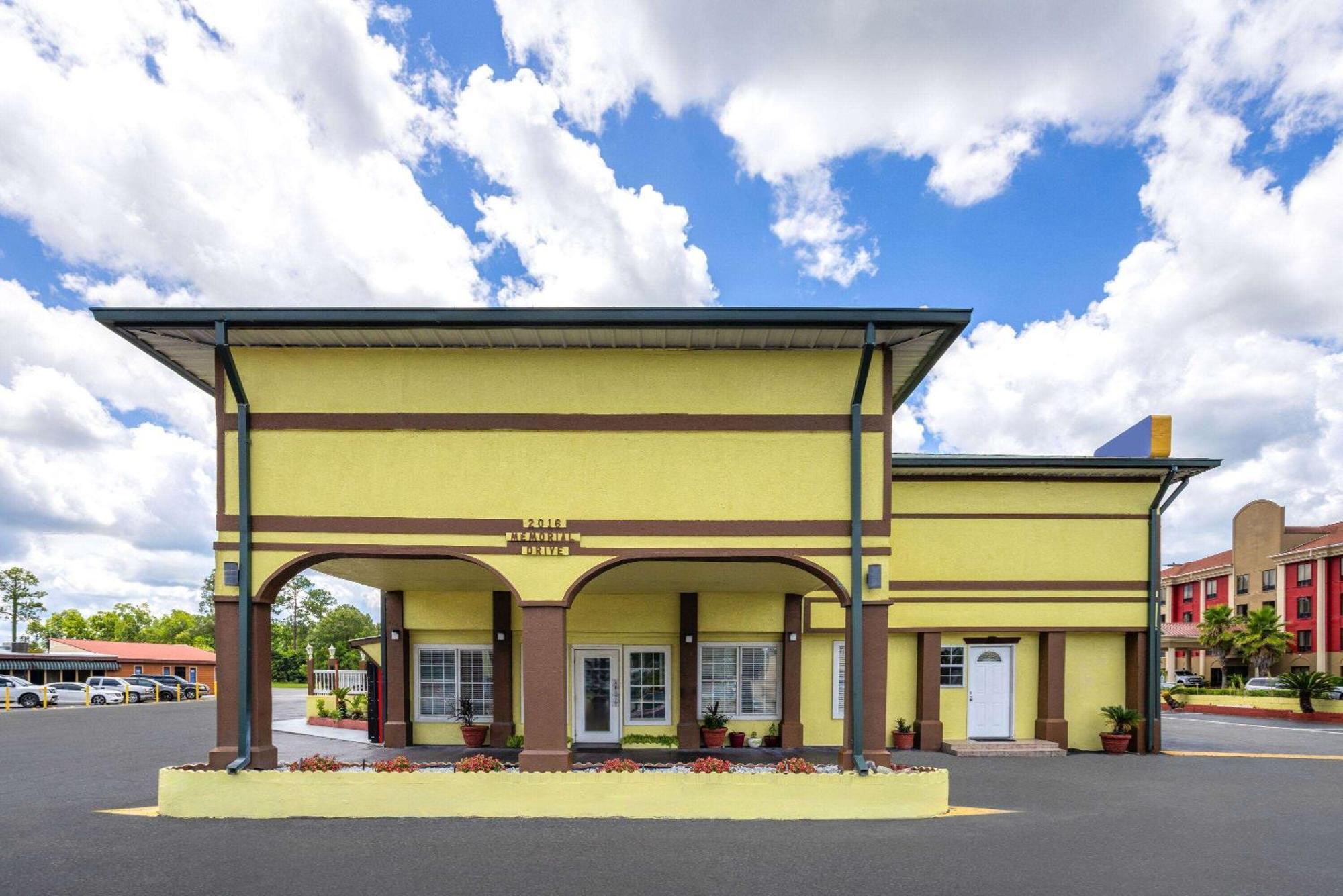 Days Inn By Wyndham Waycross Exterior foto